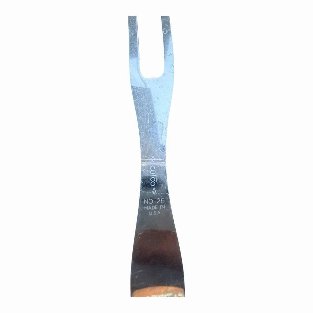 CUTCO No. 26 Chefs Carving, Serving Fork Dinner Utensil Brown Handle Made In USA